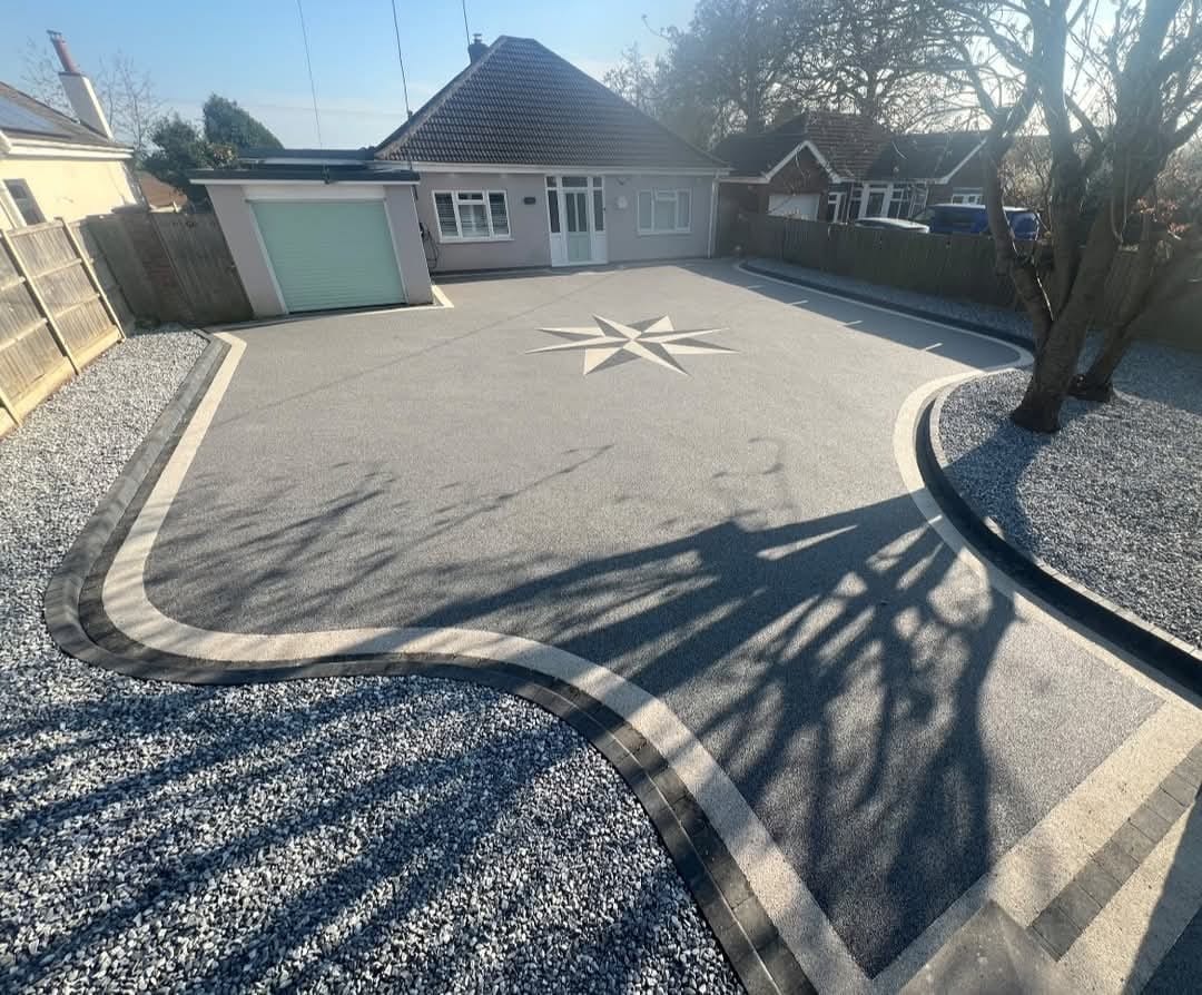 Resin driveway 15